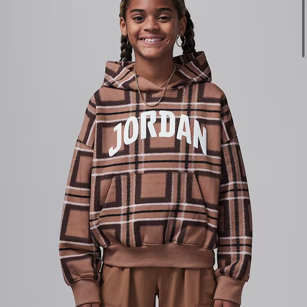 Jordan Brooklyn Essentials
Big Kids' Plaid Print Pullover Hoodie